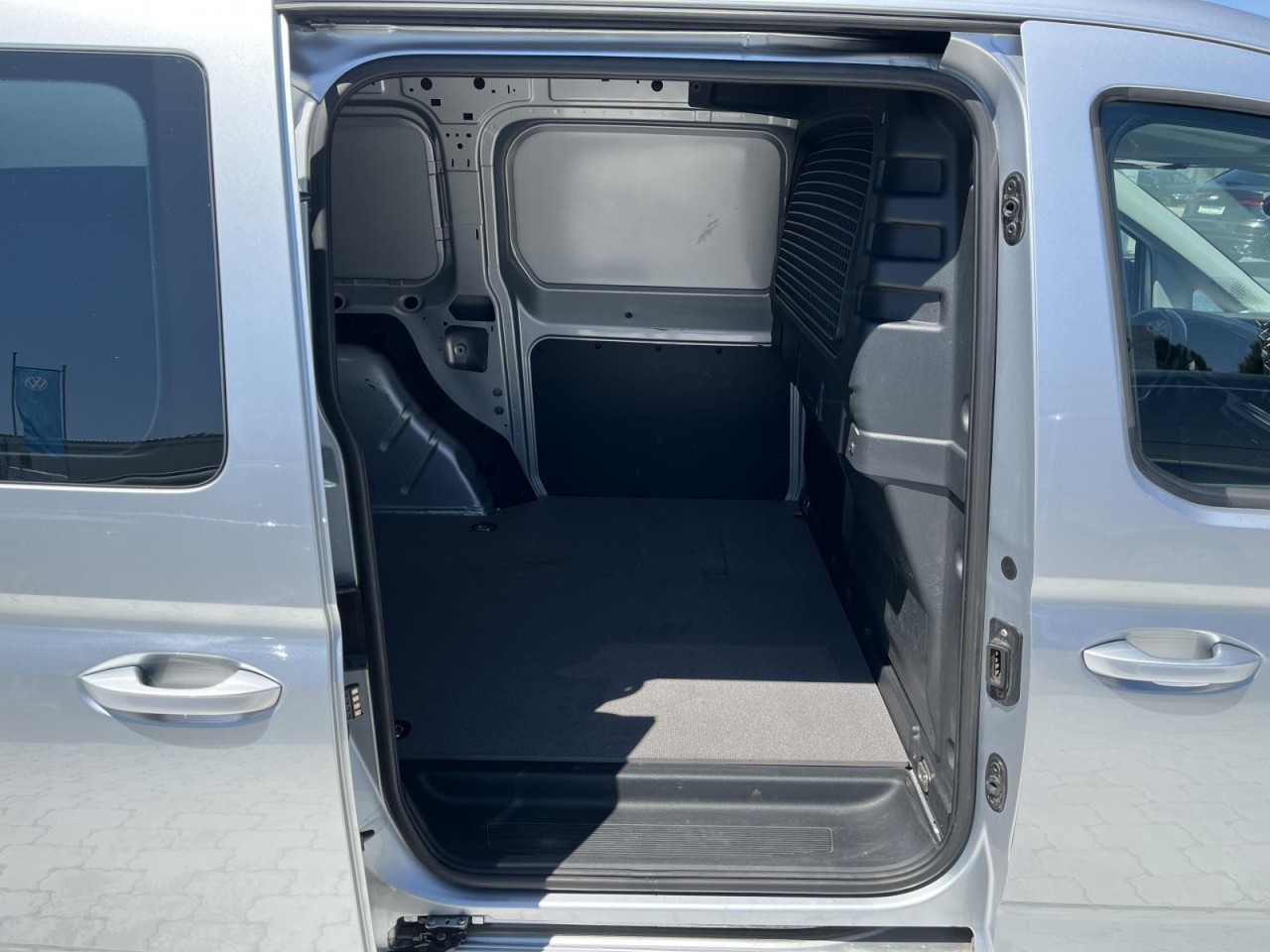 Caddy Cargo Maxi 2.0 TDI DSG (Stdhzg.+LED+Navi)