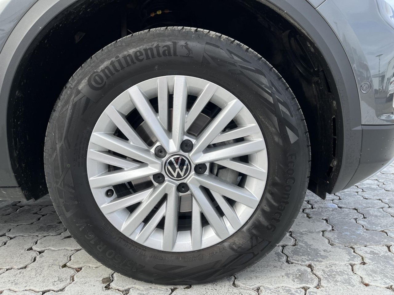 T-Roc 1.5 TSI Life DSG (LED+NAVI+APP+RearView)