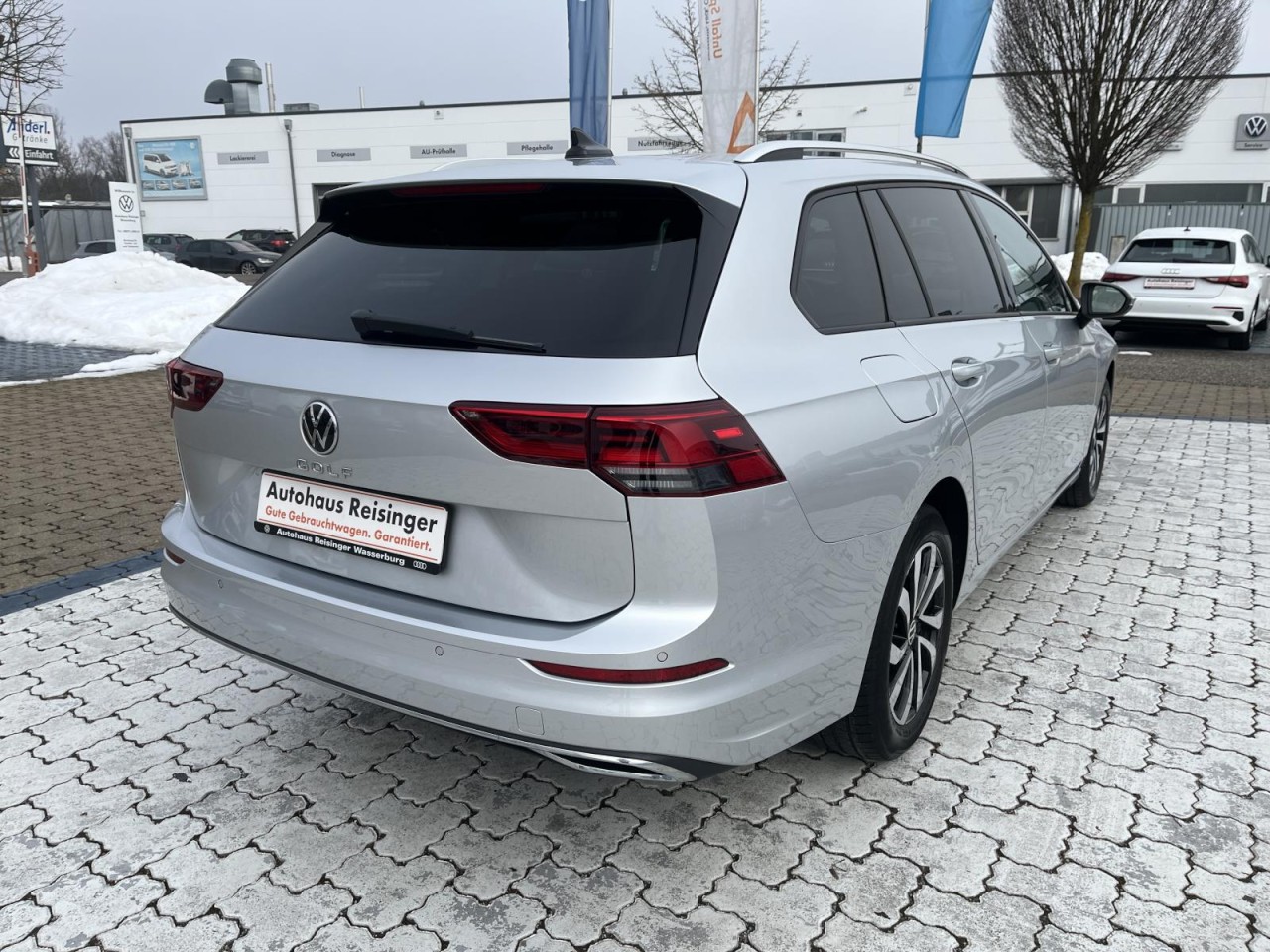 Golf VIII Variant 1.5 TSI Active (LEDPlus+NAVI+APP+SH)
