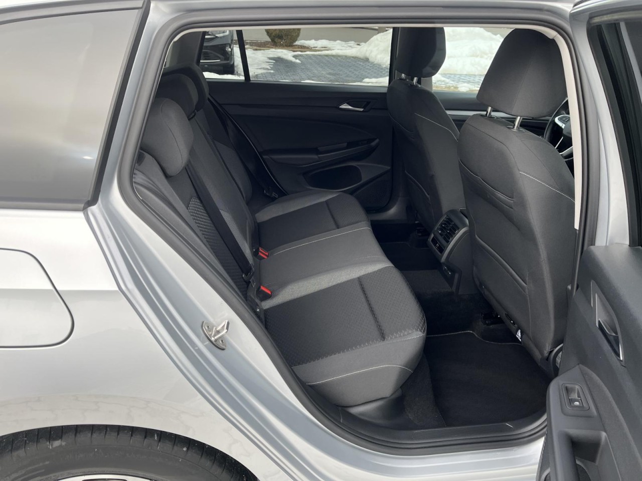 Golf VIII Variant 1.5 TSI Active (LEDPlus+NAVI+APP+SH)