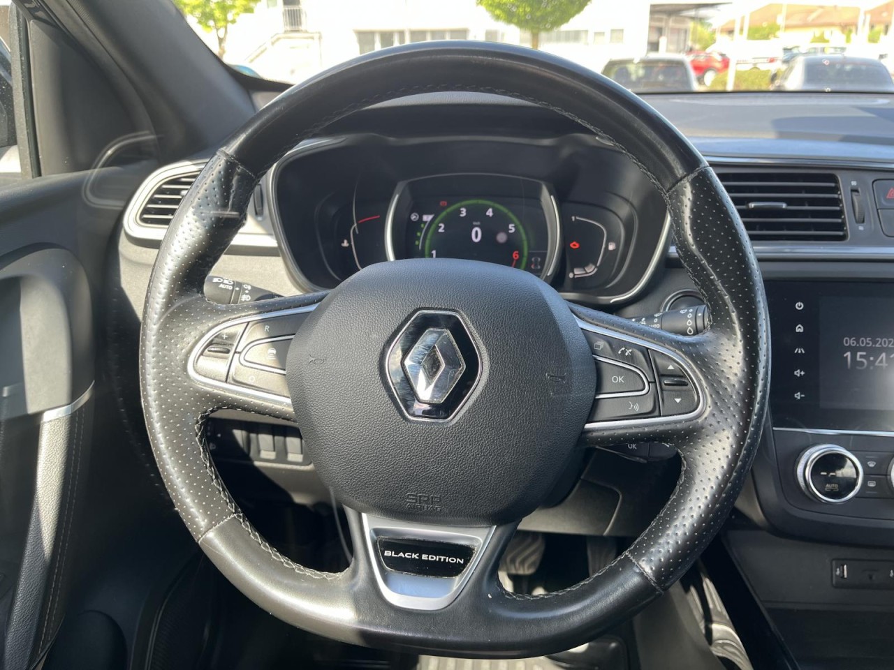 Kadjar 1,3 TCe 140 Black Edition (LED+Leder+Navi+Kamera)