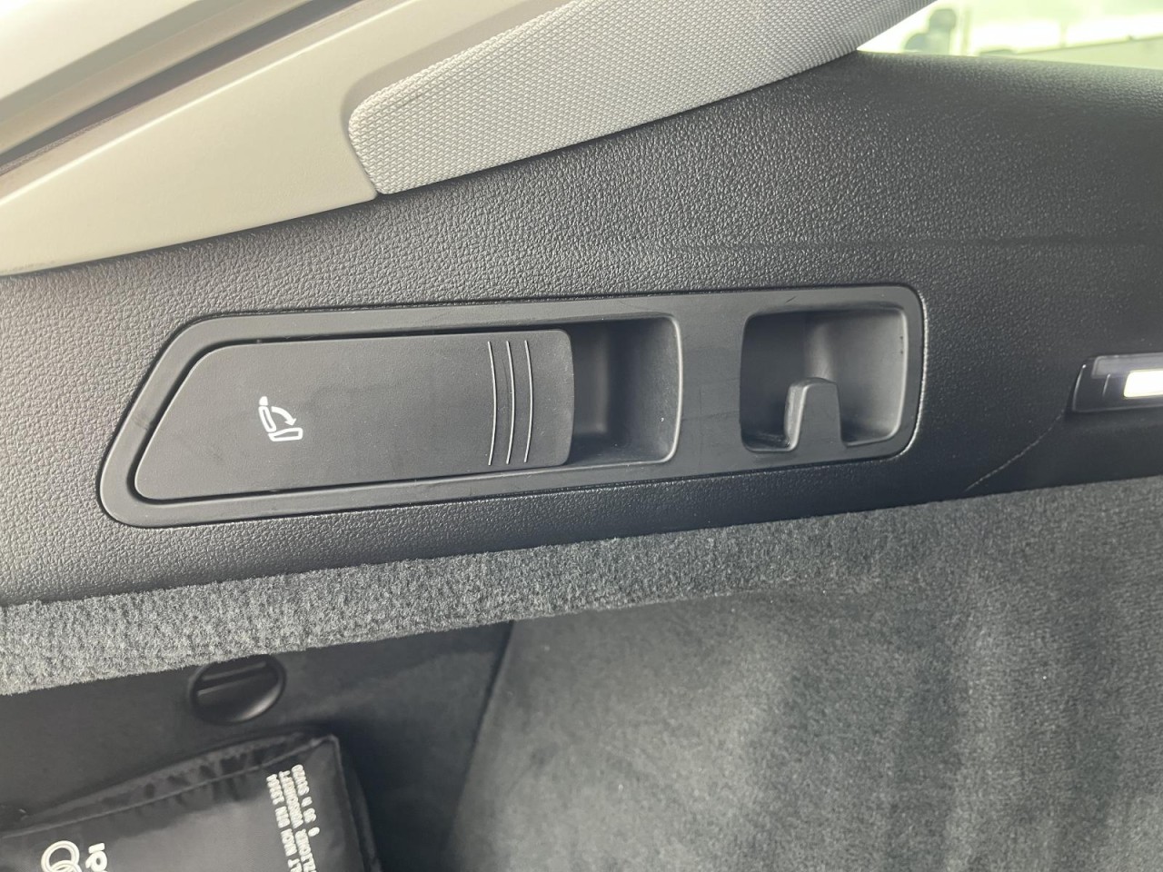 A6 Avant 40 TDI qattro S tronic (Matrix-LED, AHK)