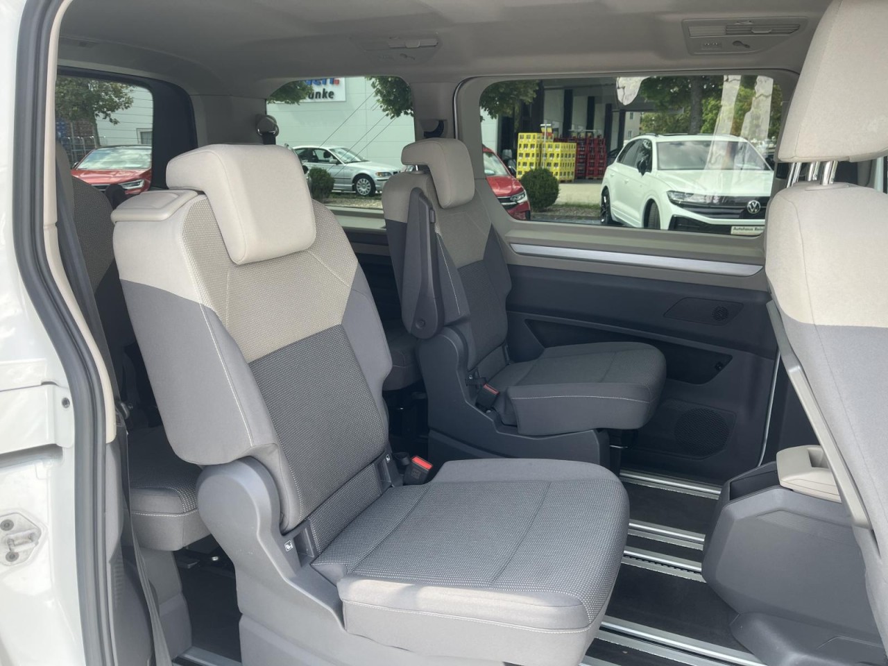 Multivan T7 2.0 TDI Edition DSG (MatrixLED+NAVI+APP+AHK+ACC)