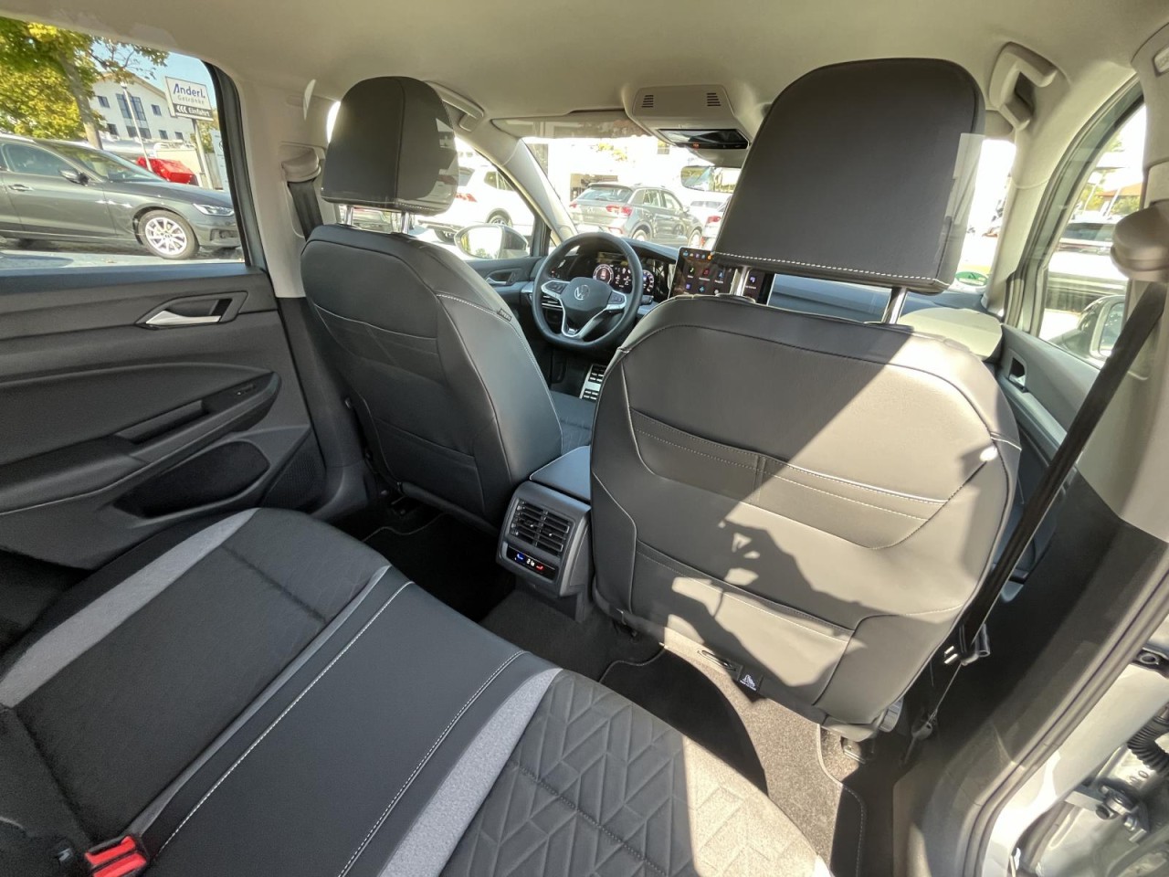 Golf VIII 1.5 TSI GOAL (LED+ACC+AppConect)