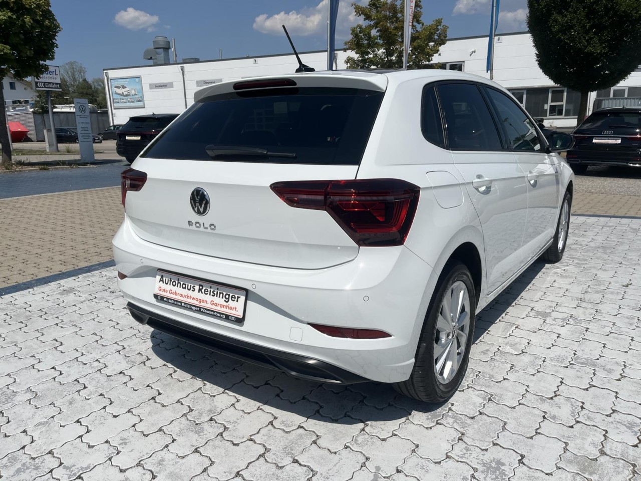 Polo 1.0 TSI Style DSG (IQ.LIGHT+APP+SH+PDC)