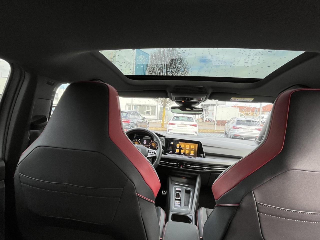 Golf VIII 2.0 TSI GTI Clubsport 45 DSG (MatixLED+RearView+Panorama,APP+ACC)