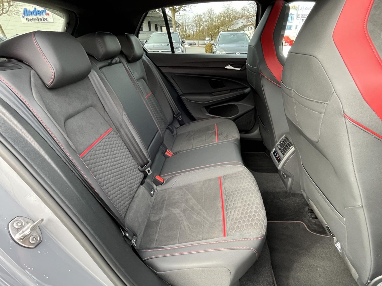 Golf VIII 2.0 TSI GTI Clubsport 45 DSG (MatixLED+RearView+Panorama,APP+ACC)