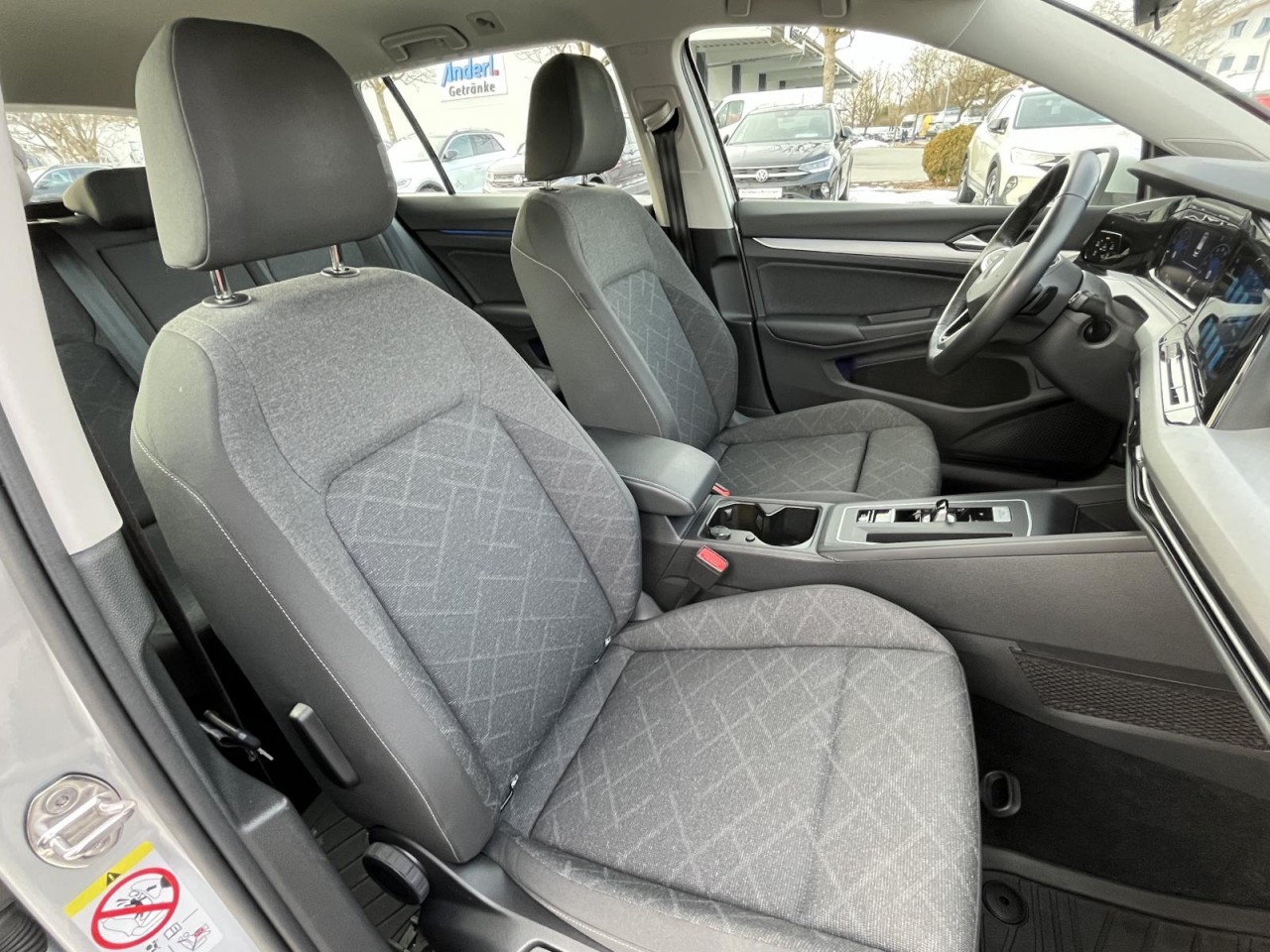 Golf VIII Variant 1.5 eTSI Life DSG (Navi+LED+Standh.+ACC)