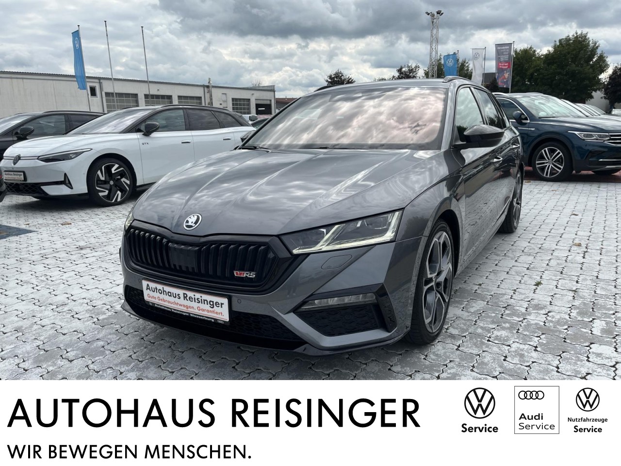 Octavia Combi 2.0 TDI RS Plus DSG (MatrixLED+NAVI+AHK+H...
