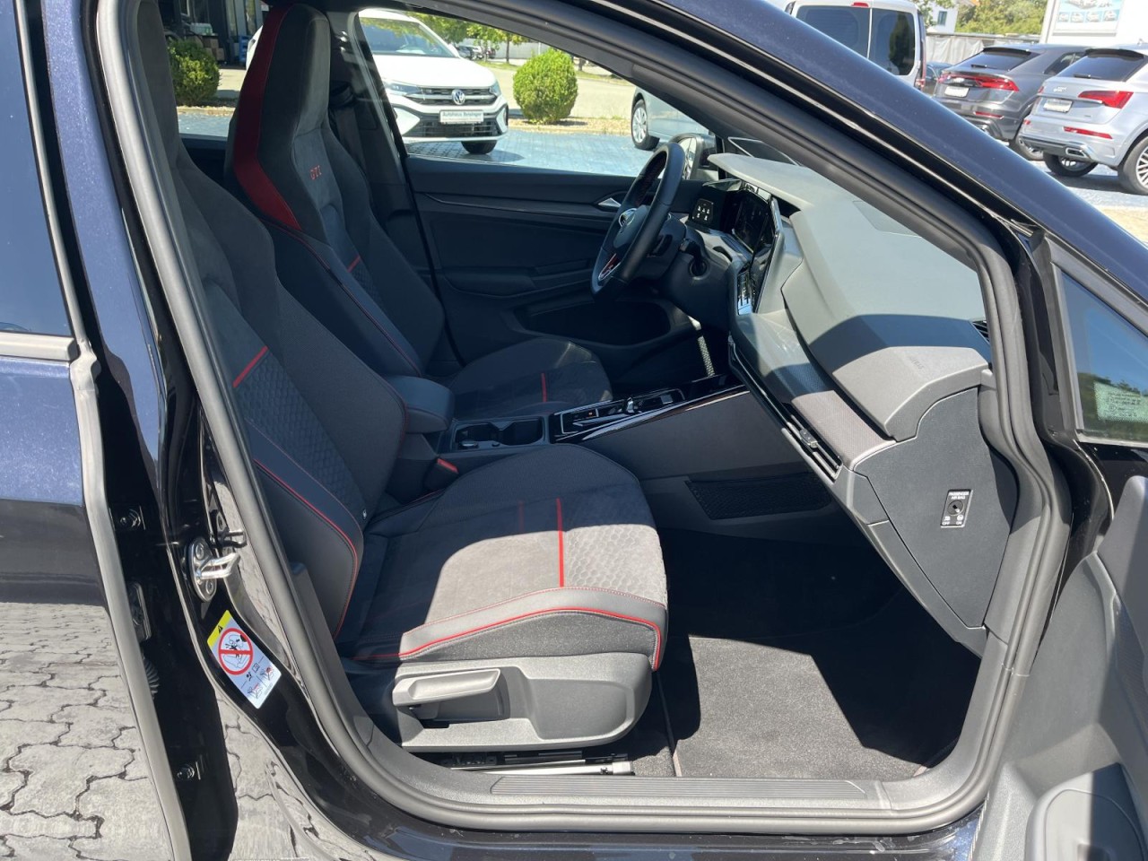 Golf VIII GTI Clubsport 2,0 TSI DSG (PerformancePaket+IQ.Light)