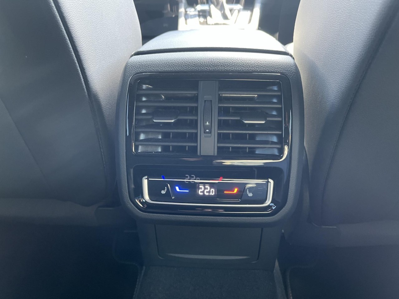 Arteon Shootingbrake 2.0 TSI R-Line (Matrix+Panorama+AHK)