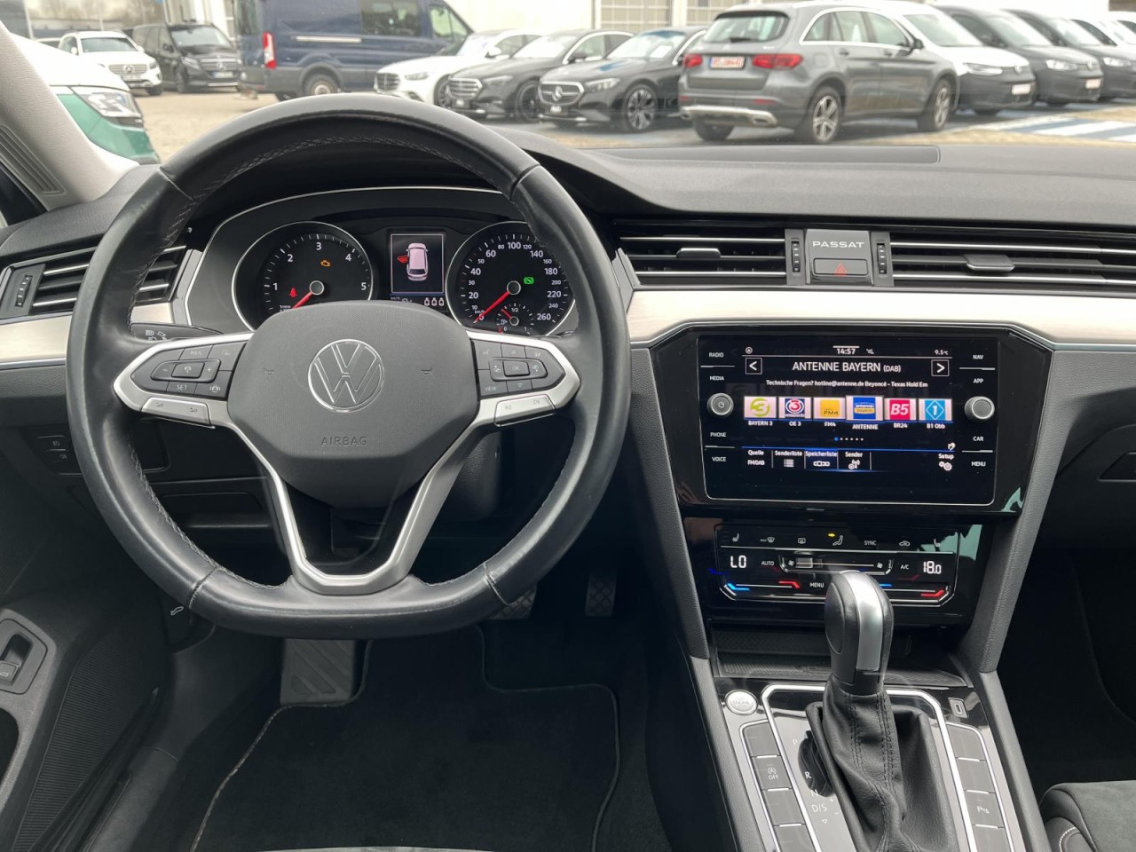 Passat Variant 2.0 TDI Elegance DSG (AHK+LEDMatrix+RearView)