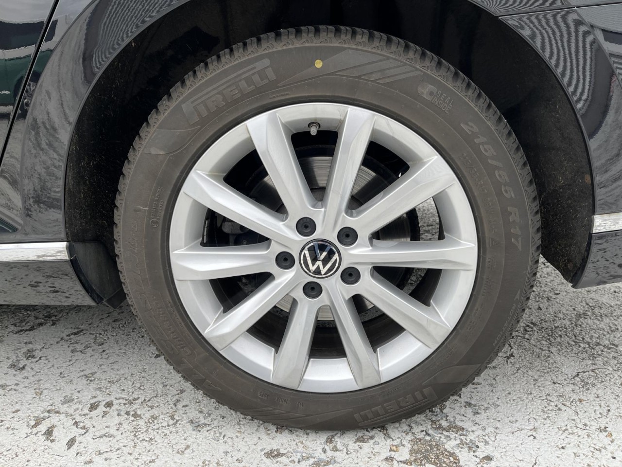 Passat Variant 2.0 TDI Elegance DSG (AHK+LEDMatrix+RearView)