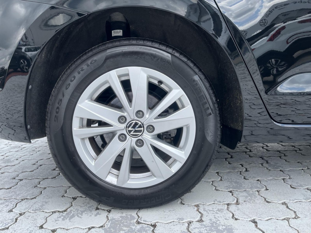 Touran 2,0 TDI DSG Comfortline (LED+Sitzhzg.+RearView)