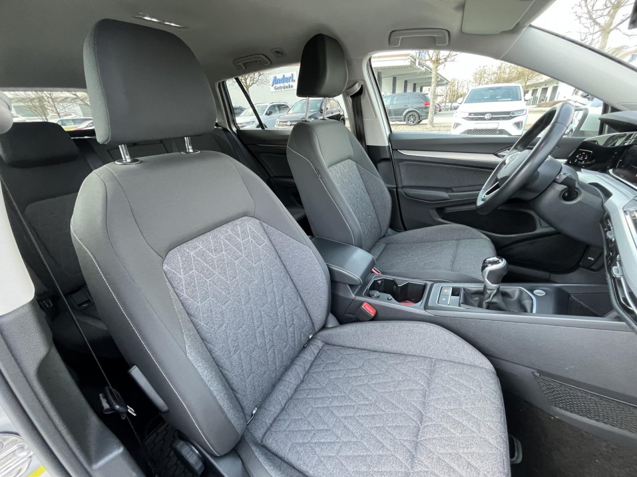 Golf VIII Variant 1.5 TSI Move (LED+NAVI+APP+Standh.)