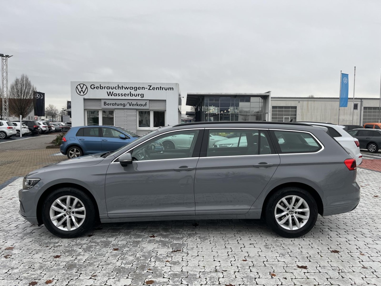 Passat Variant 2,0 TDI Bussines (Navi+ACC+LED)