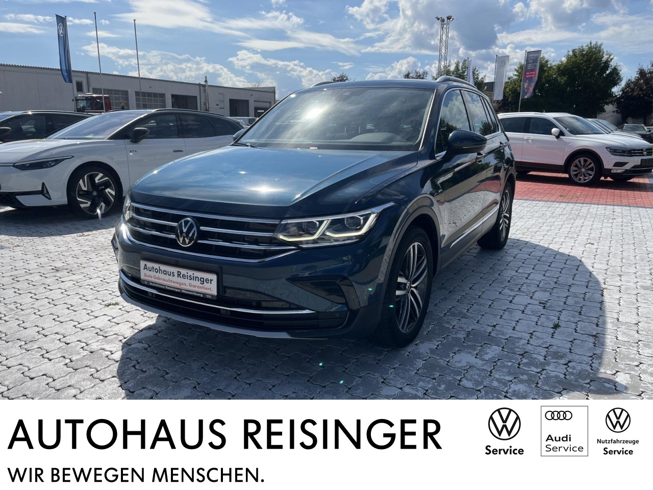 Tiguan 2.0 TDI Elegance (MatrixLED+NAVI+APP+AHK+IQDrive...