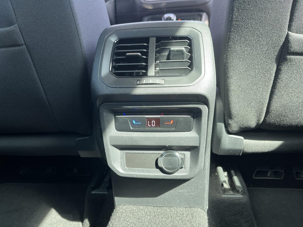 Tiguan 2.0 TDI Elegance (MatrixLED+NAVI+APP+AHK+IQDrive+Standh.)