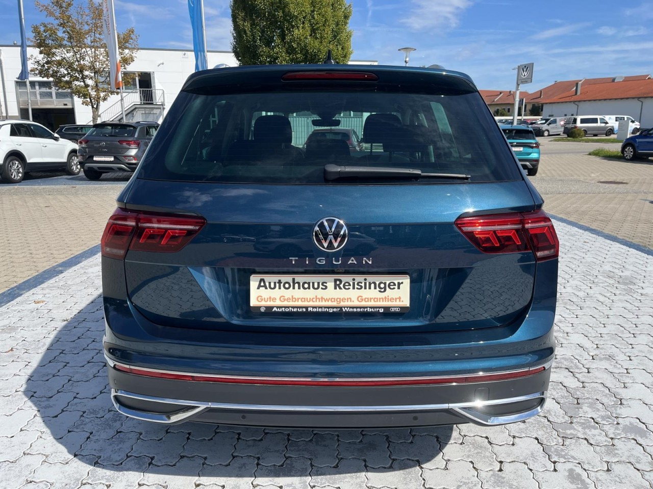 Tiguan 2.0 TDI Elegance (MatrixLED+NAVI+APP+AHK+IQDrive+Standh.)