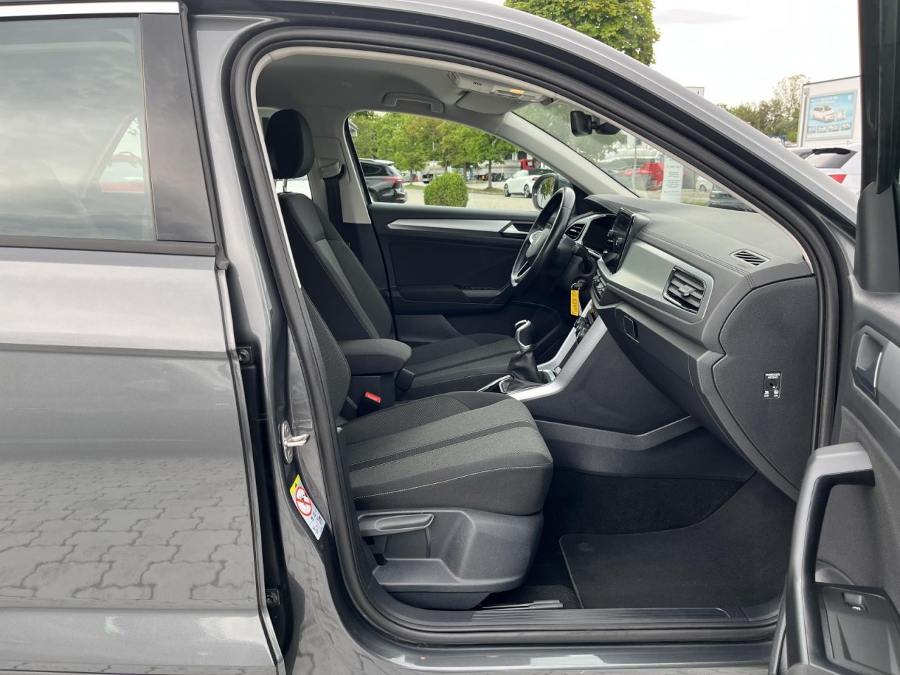 T-Roc 1,5 TSI Life (Navi+AppConnect+DAB+) Klima