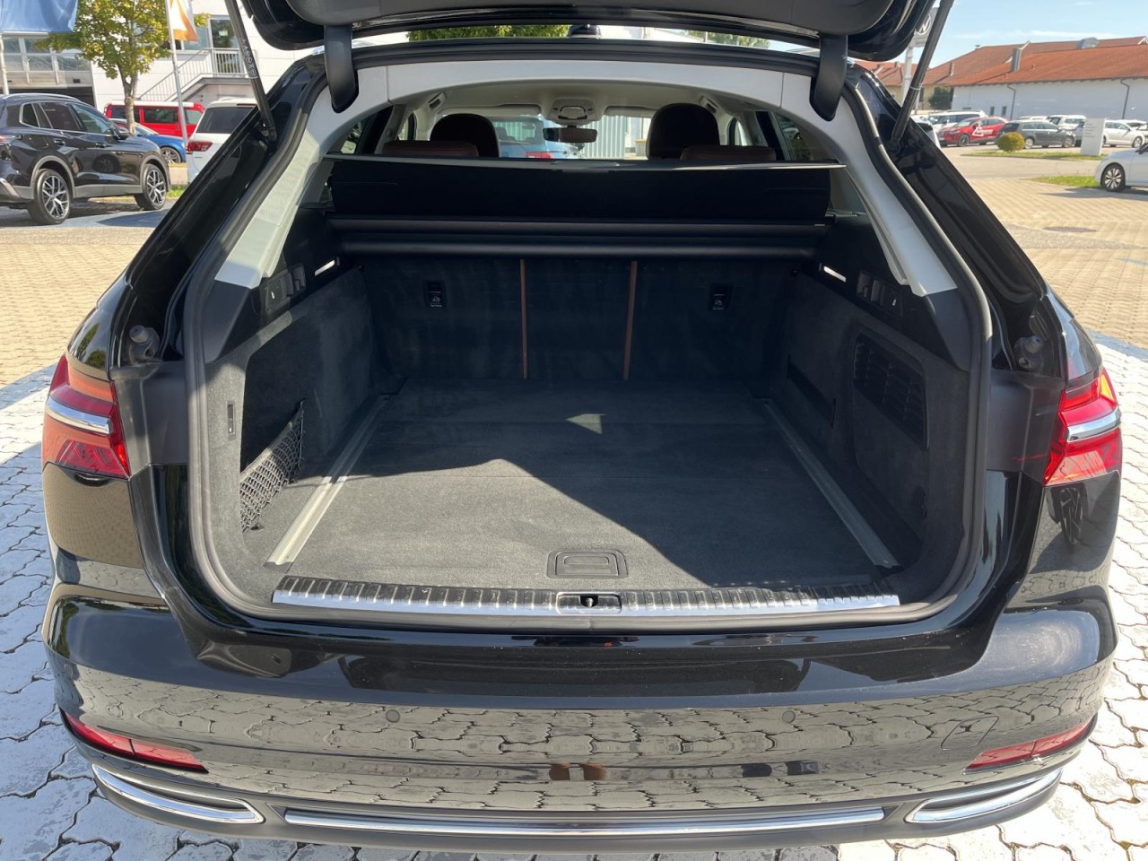 A6 Avant 45 TFSI quattro S-tronic Sport (AHK,Leder,)