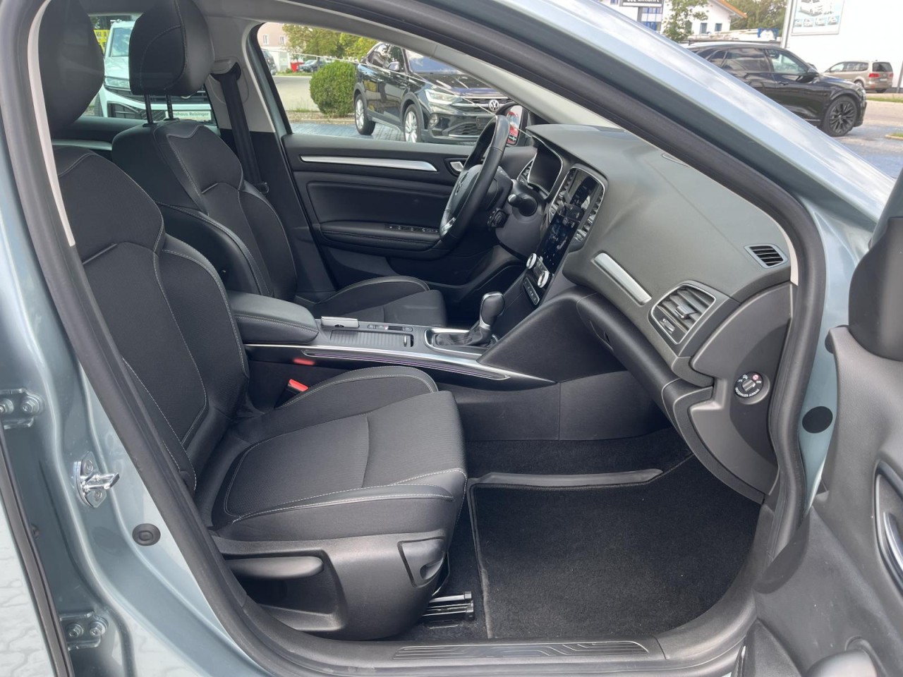 Megane IV 1.3 TCe 140 Grandtour Intens (LED+ACC)
