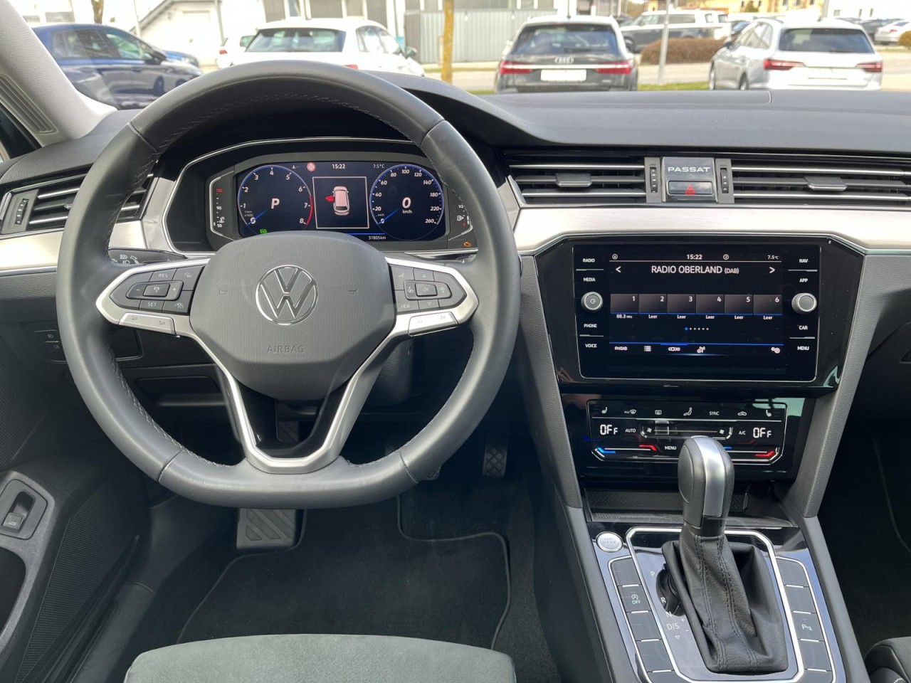 Passat Variant 2.0 TSI Elegance DSG (MatrixLED+AHK+NAVI+APP+ACC)