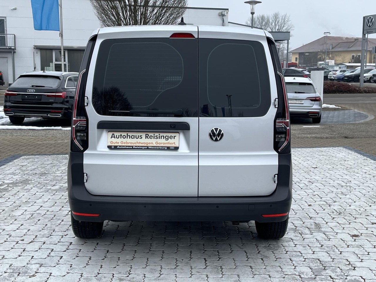 Caddy Cargo 2.0 TDI DSG (NAVI+LED+R-Kamera+Stdhzg.)