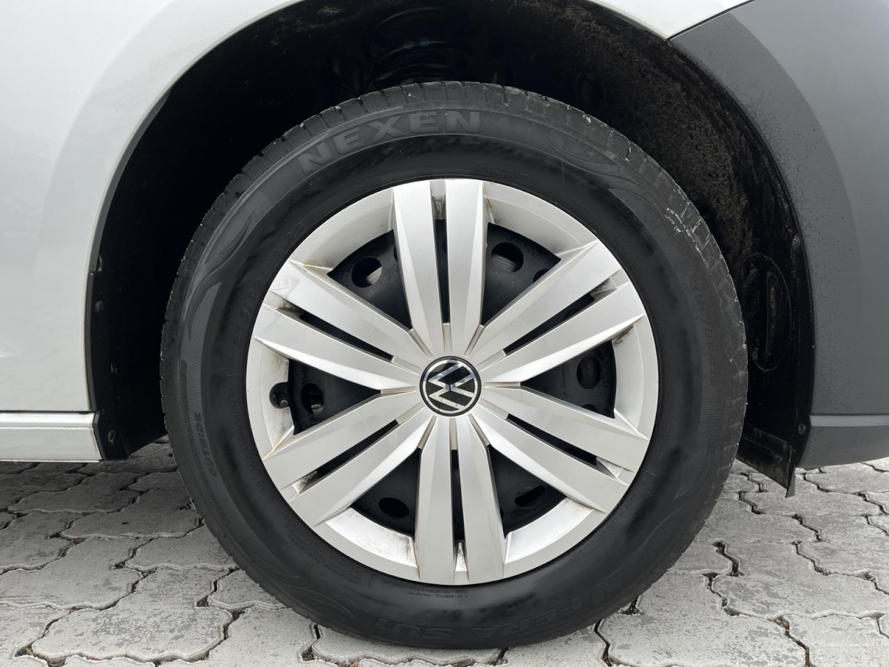 Caddy Cargo 2.0 TDI DSG (NAVI+LED+R-Kamera+Stdhzg.)