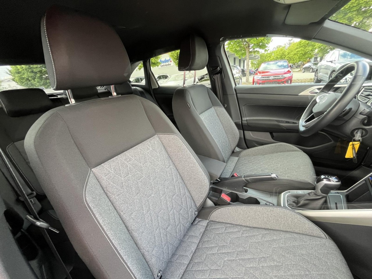 Taigo 1.0 TSI Move DSG (IQLight+APP+RearView)