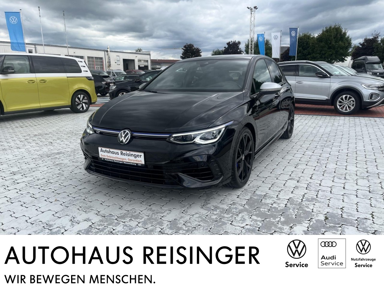 Golf VIII R 2,0 TSI 4Motion DSG (IQ L,RearView,DCC,Head...