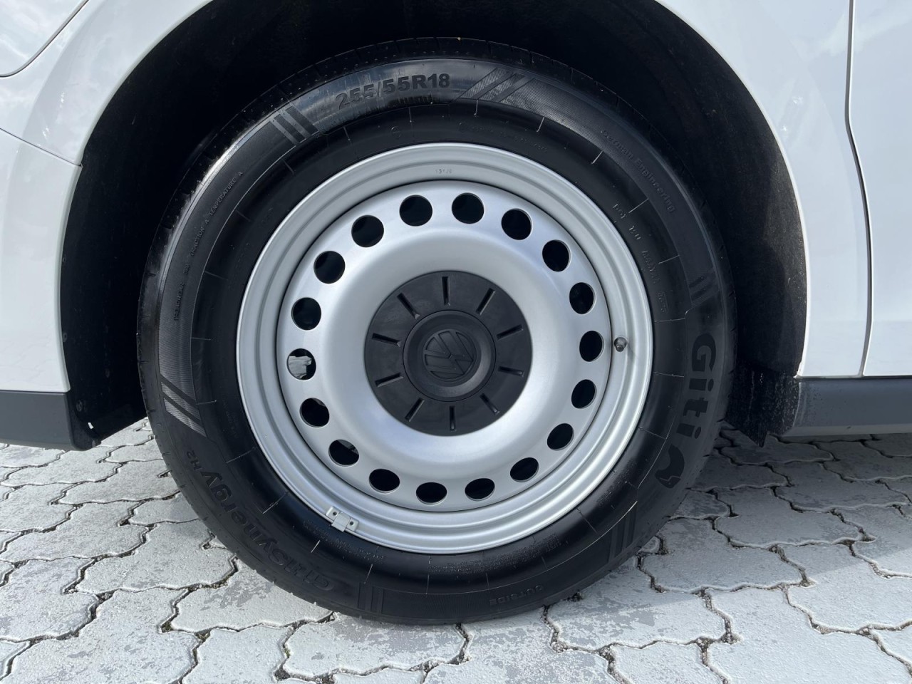 ID.Buzz Cargo KR (Rear View,AHK,Fahrer-Assistenz Plus)