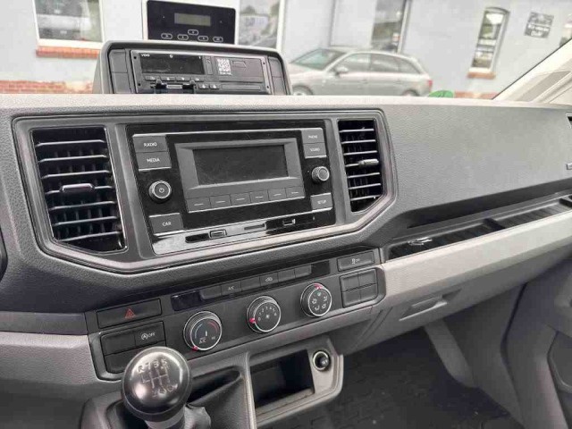 Crafter 50 Pritsche LR 5,0 t Glastransporter / Glastransportgestell beid