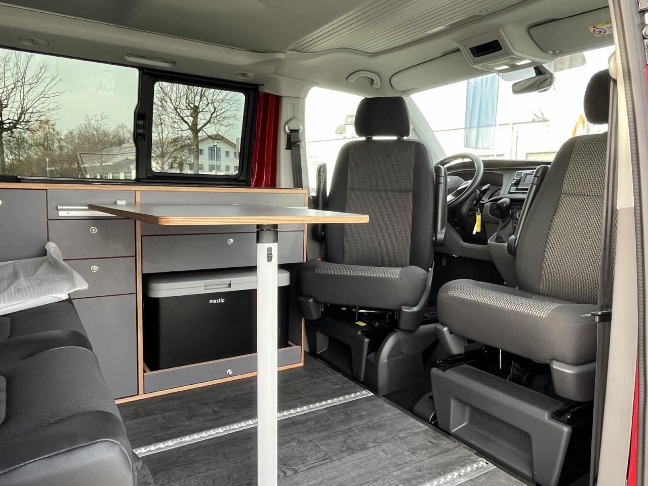 Transporter Kombi Smart Tourer 2,0 DSG TDI (Aufstelldach+Küche)