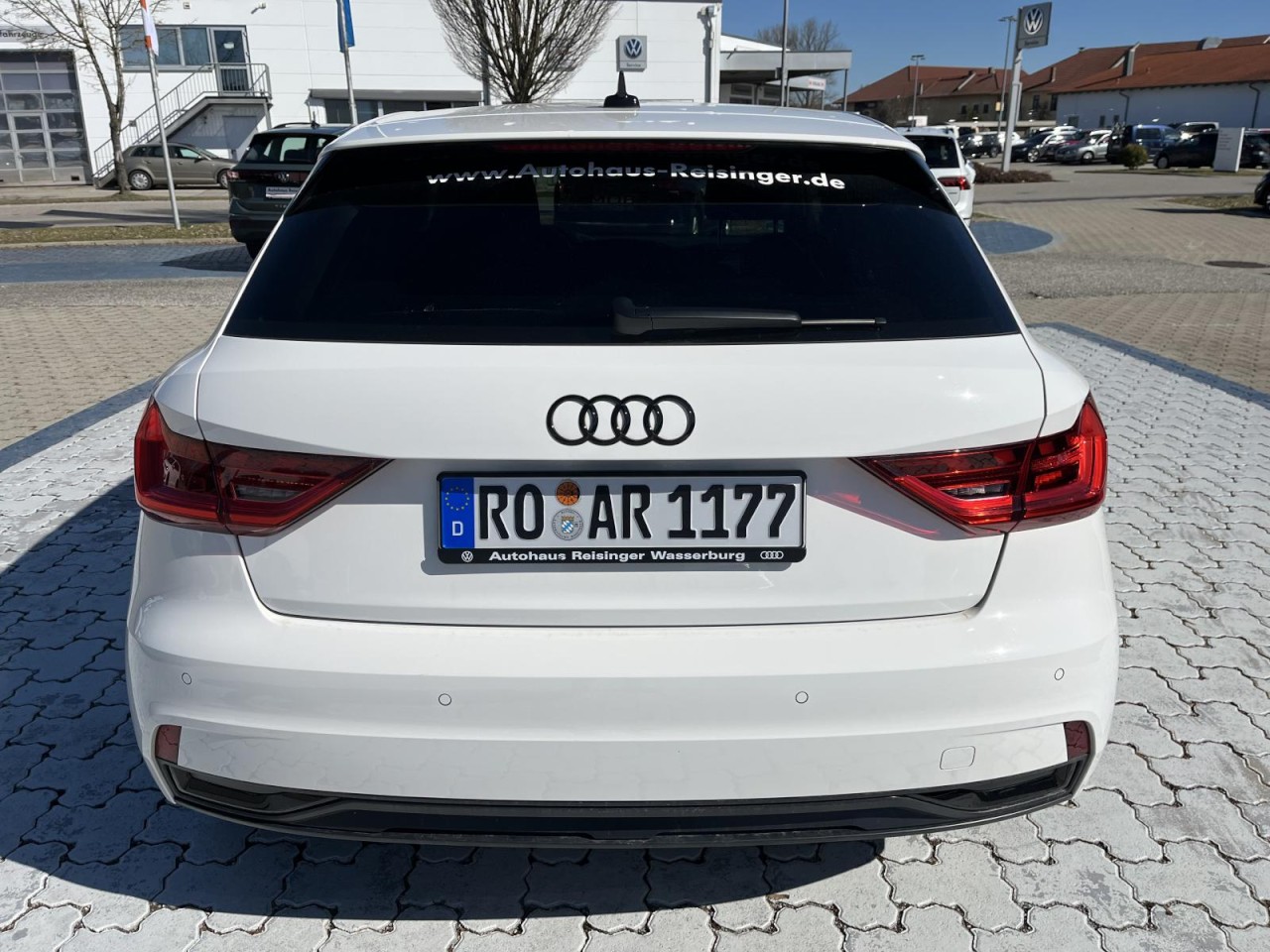 A1 Sportback 1,0 TFSI Advanced S-Tronic (LED,Sounds.)