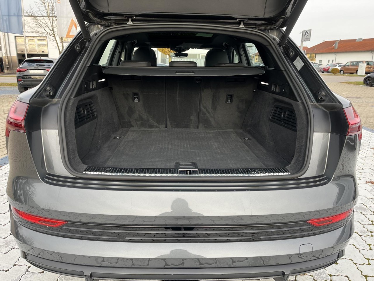 e-tron S line quattro 55 300kW (Matrix,Pano,B&O)