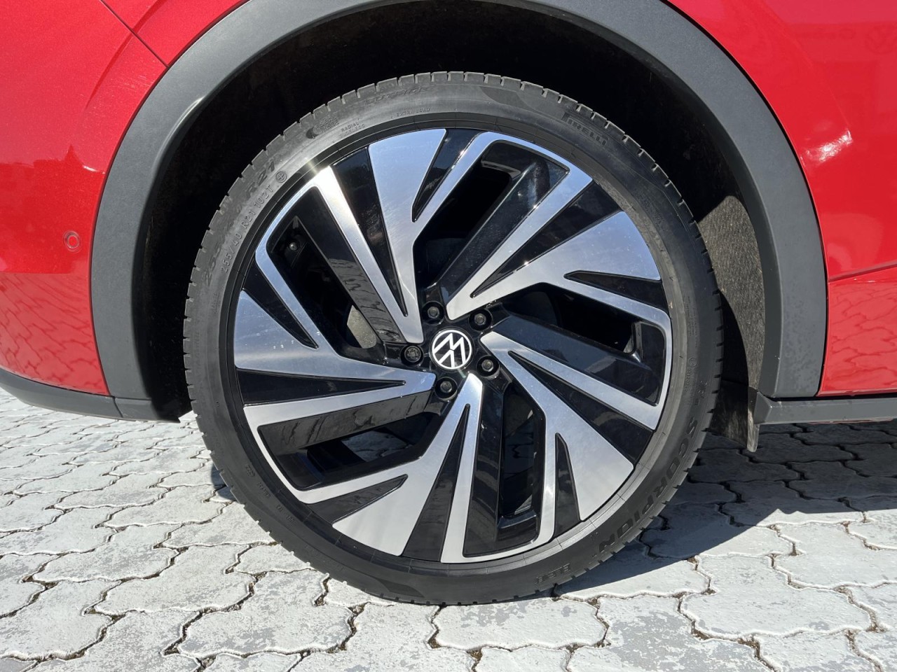 ID.5 GTX 4Motion (Navi+QLight+R-Kamera+ACC+DCC+Wärmepumpe