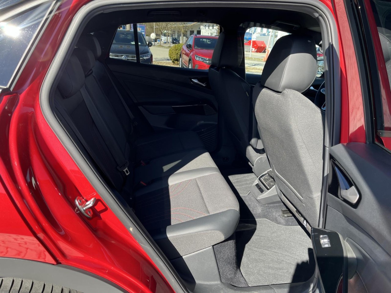 ID.5 GTX 4Motion (Navi+QLight+R-Kamera+ACC+DCC+Wärmepumpe