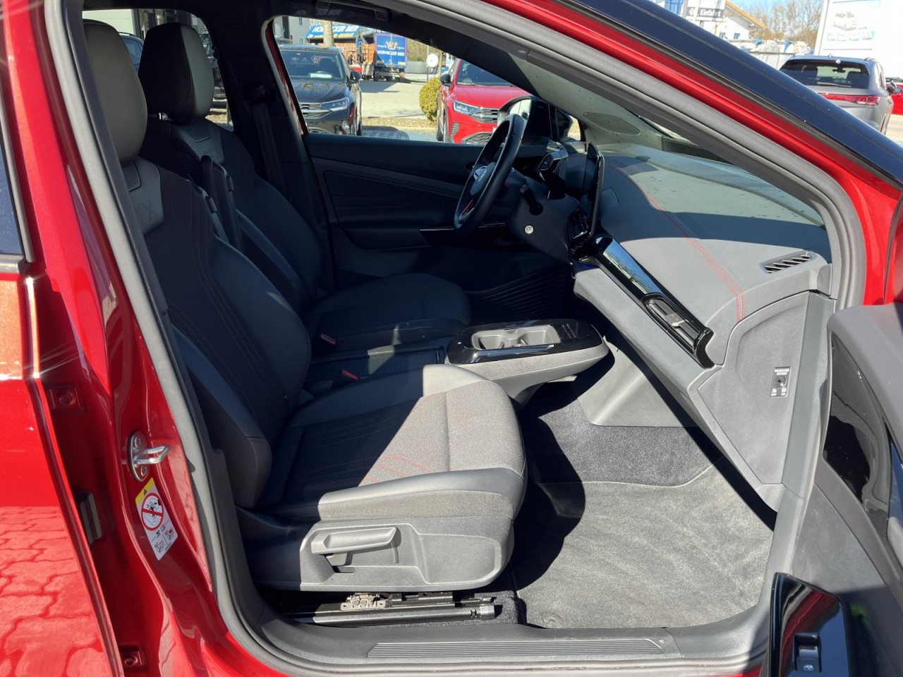 ID.5 GTX 4Motion (Navi+QLight+R-Kamera+ACC+DCC+Wärmepumpe