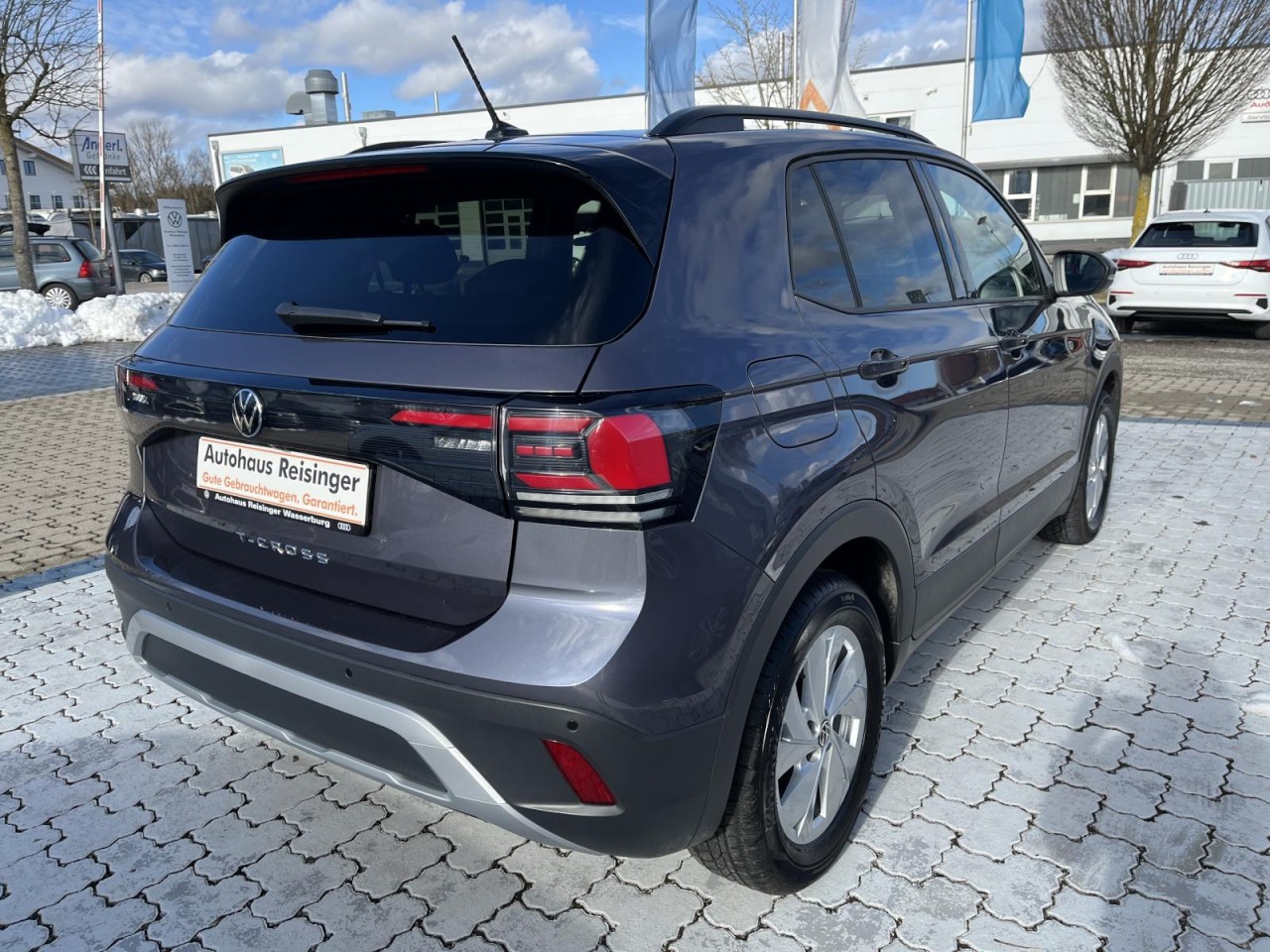 T-Cross 1,0 TSI Life (NAVI+LED+APP+RearView+SH)