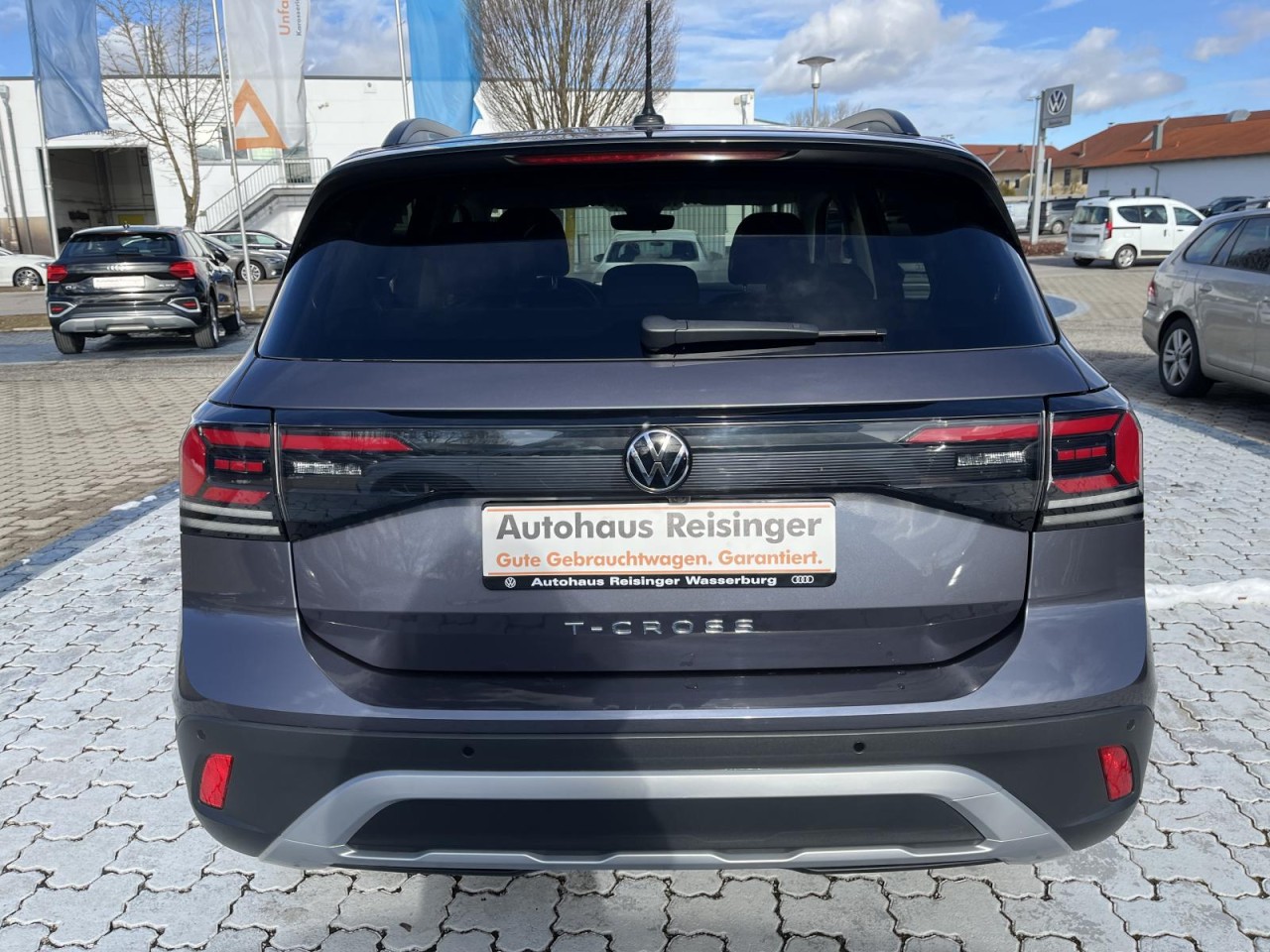 T-Cross 1,0 TSI Life (NAVI+LED+APP+RearView+SH)