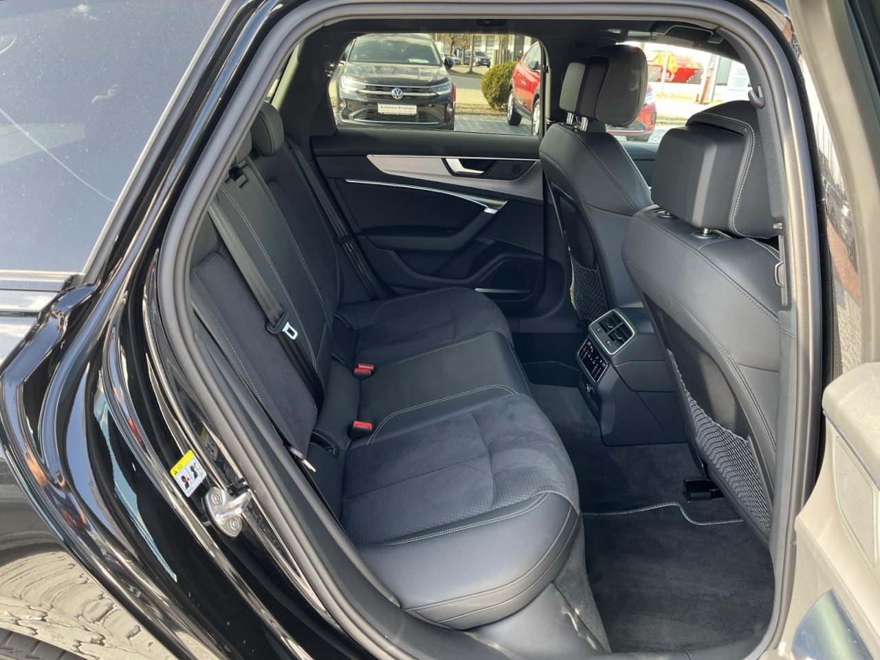 S6 Avant 3.0 TDI quattro Aut. (MatrixLED+NAVI+B&O)