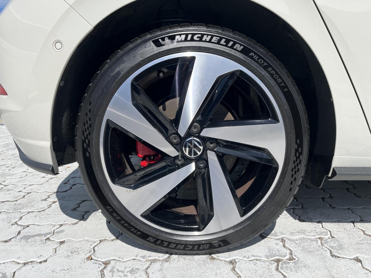 Polo GTI 2.0 TSI DSG (IQLight+ACC+APPConnect)
