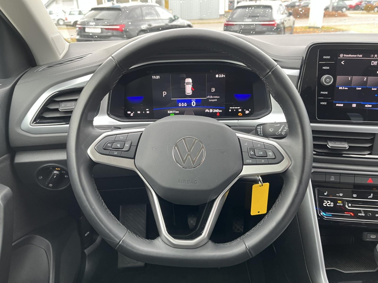 T-Roc 1.5 TSI DSG Life (Navi,AHK,APP,SH,PDC)