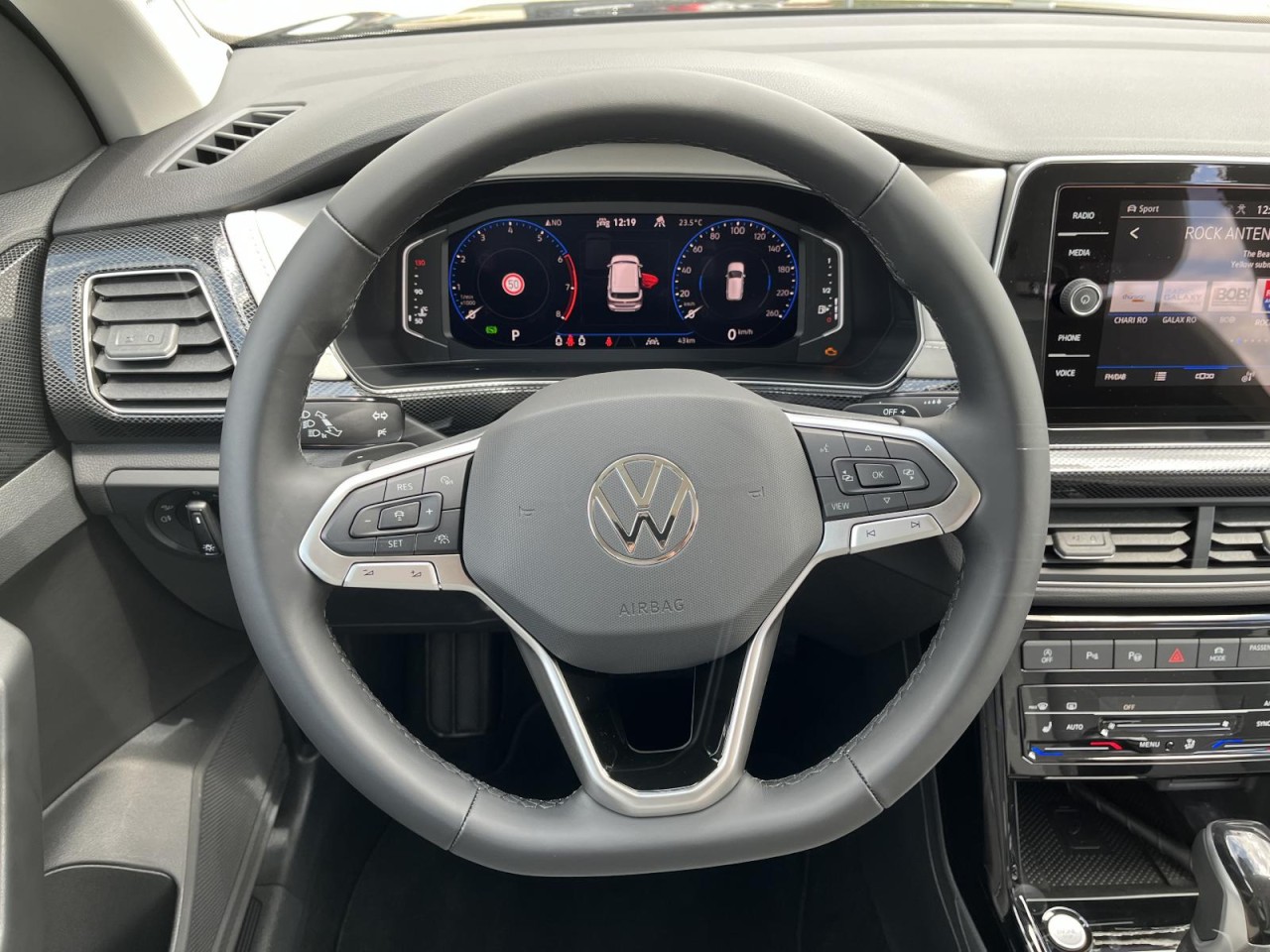 T-Cross 1.0 TSI Style DSG (Navi+AHK+IQ-Light)
