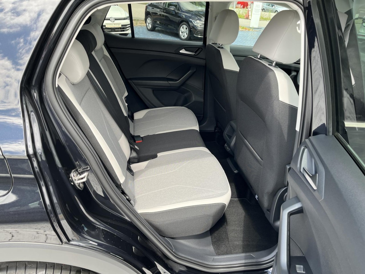 T-Cross 1.0 TSI Style DSG (Navi+AHK+IQ-Light)