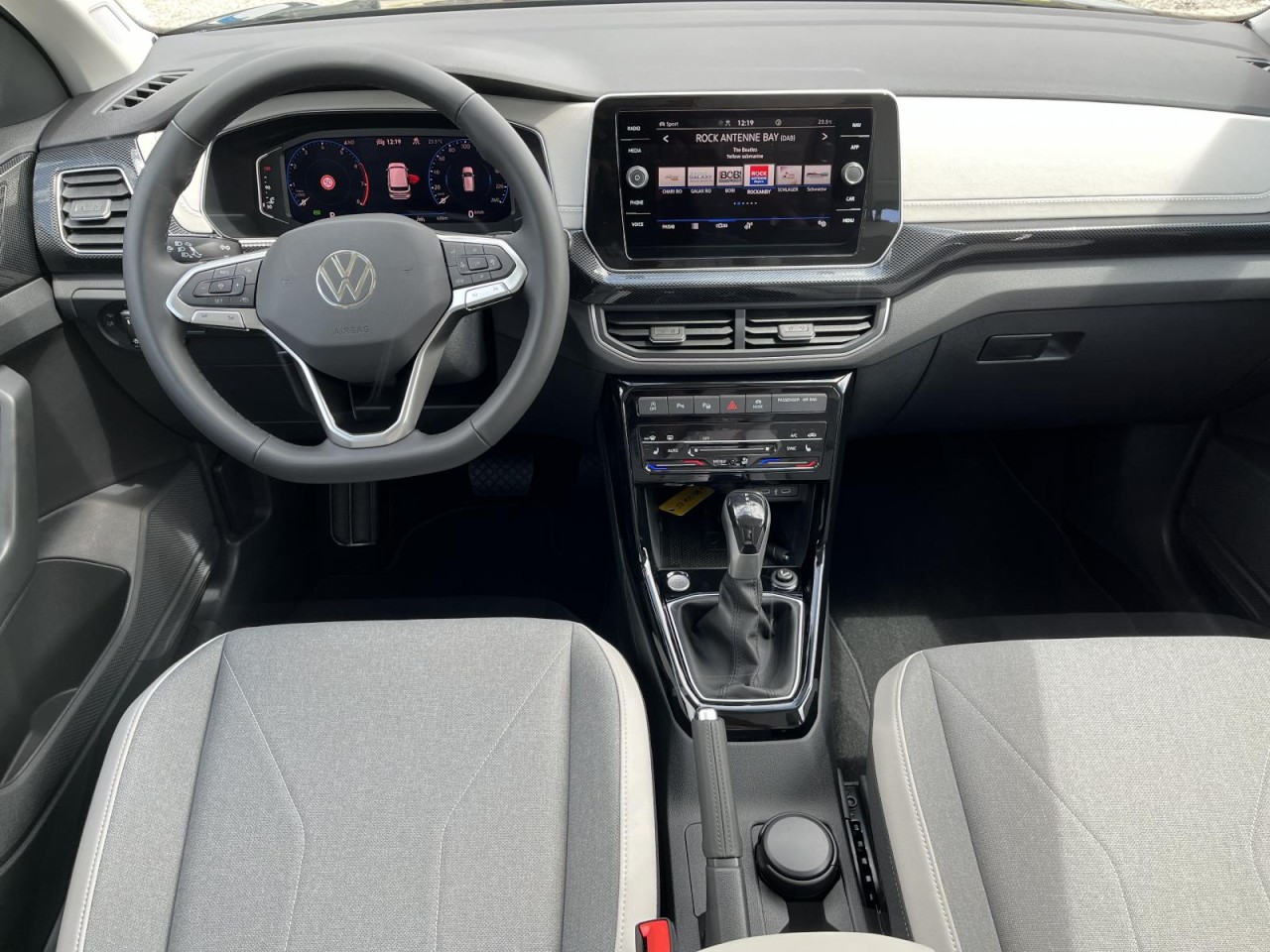 T-Cross 1.0 TSI Style DSG (Navi+AHK+IQ-Light)
