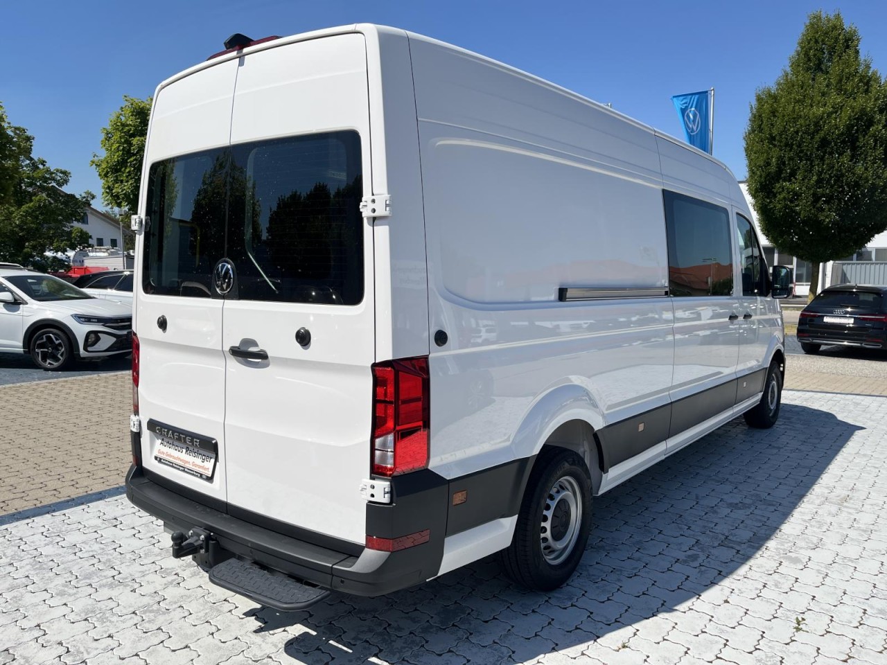 Crafter 35 Kasten 2.0 TDI LR HD (Klima,AHK,R-Kamera)