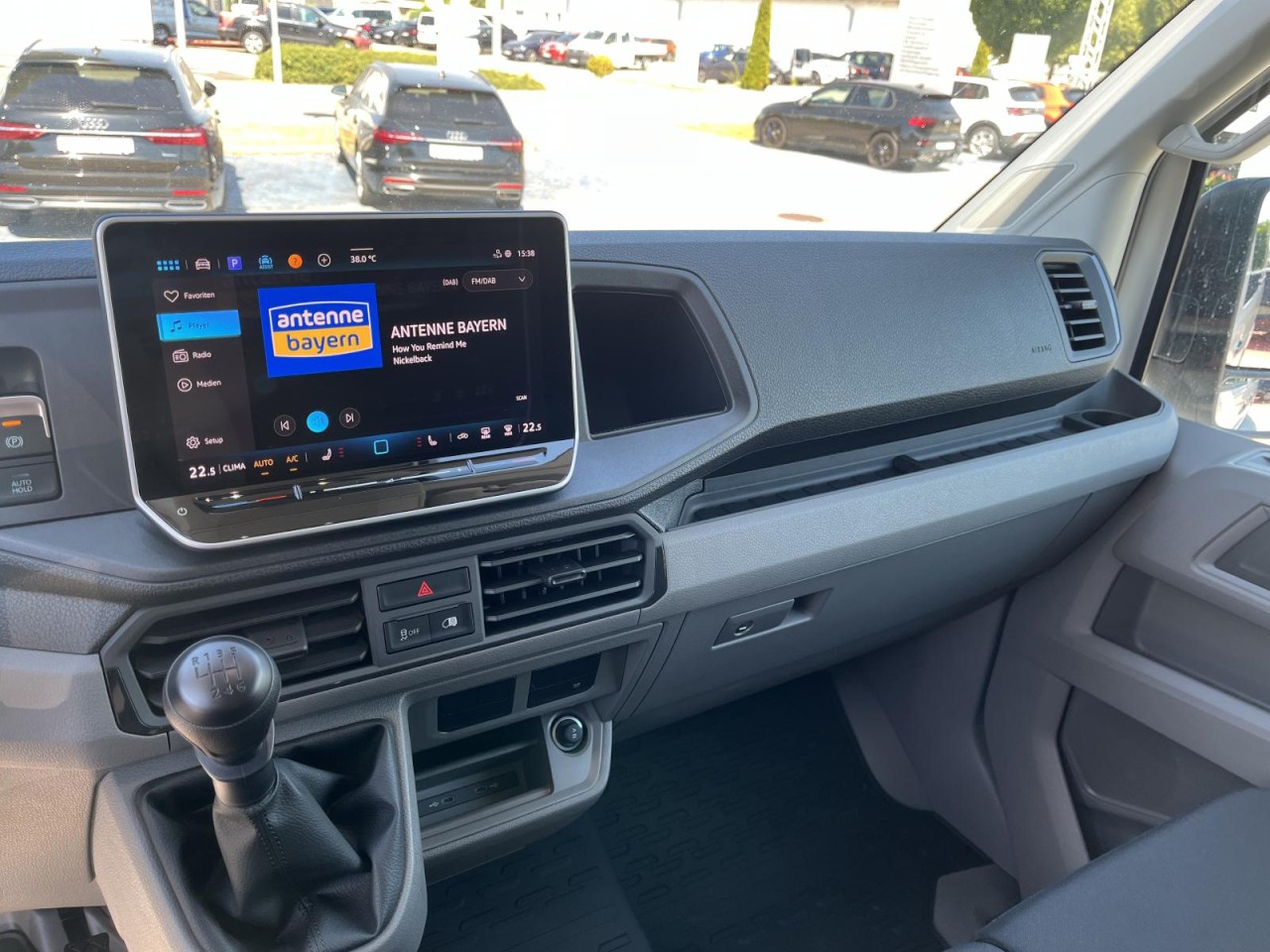 Crafter 35 Kasten 2.0 TDI LR HD (Klima,AHK,R-Kamera)