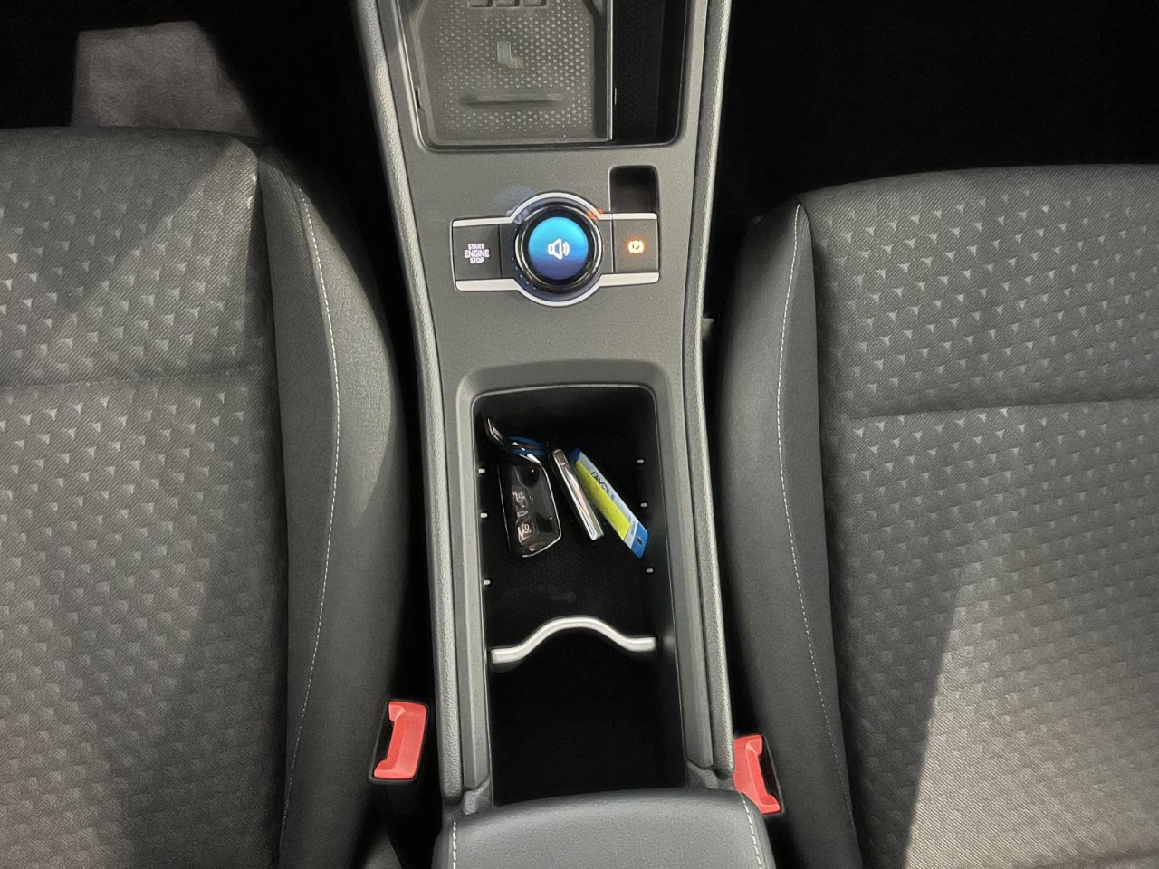 T-Roc 1,5 eTSI DSG Energy (LED+ACC+RearView)